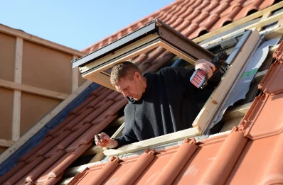 Pose de fenêtres de toit Velux à Collorec